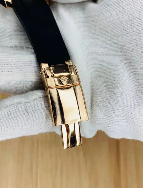 Rolex Yacht-Master 40 – Everose Gold – Oysterflex Bracelet COPY