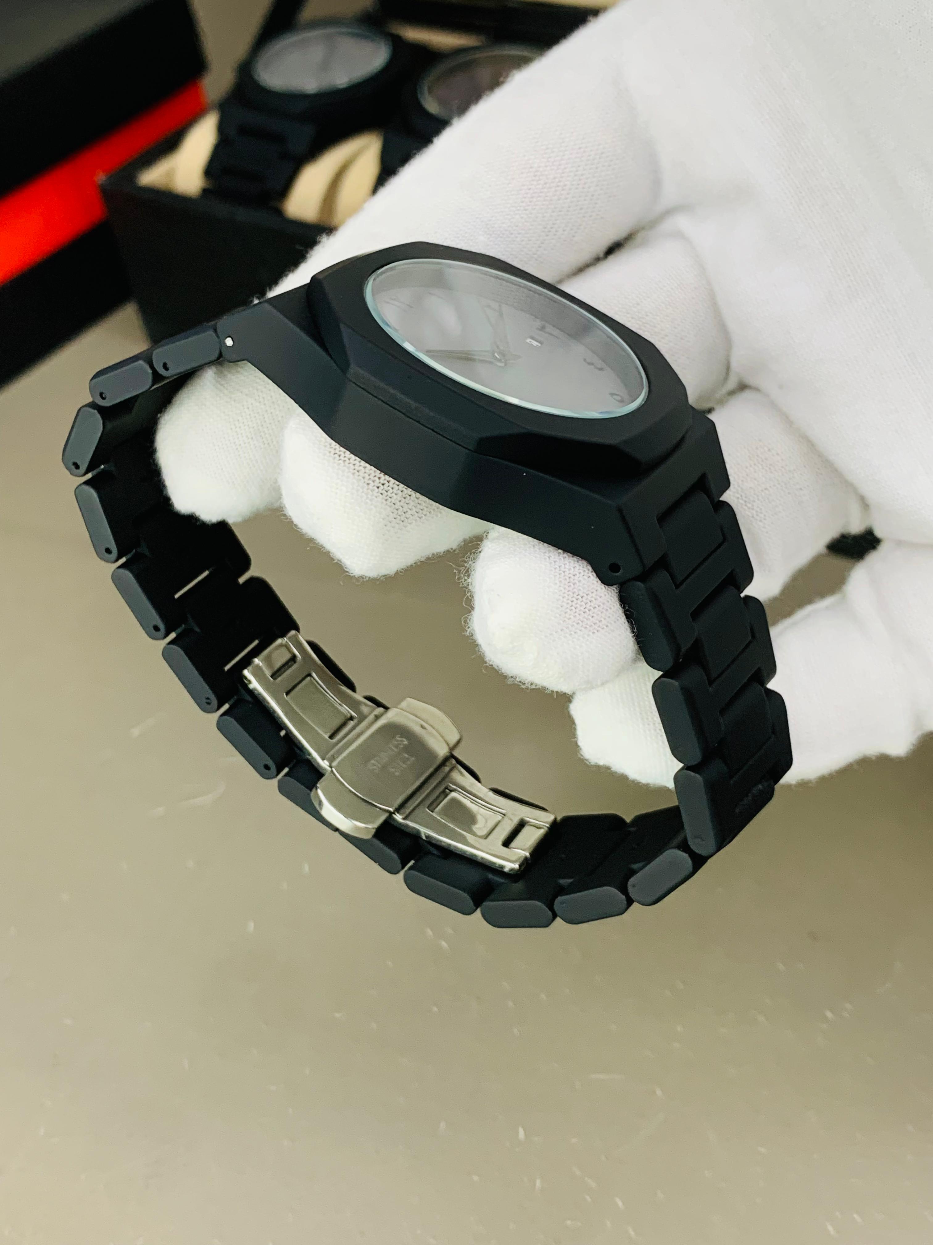 AURA MATELBlack Phantom – Arabic Dial Edition