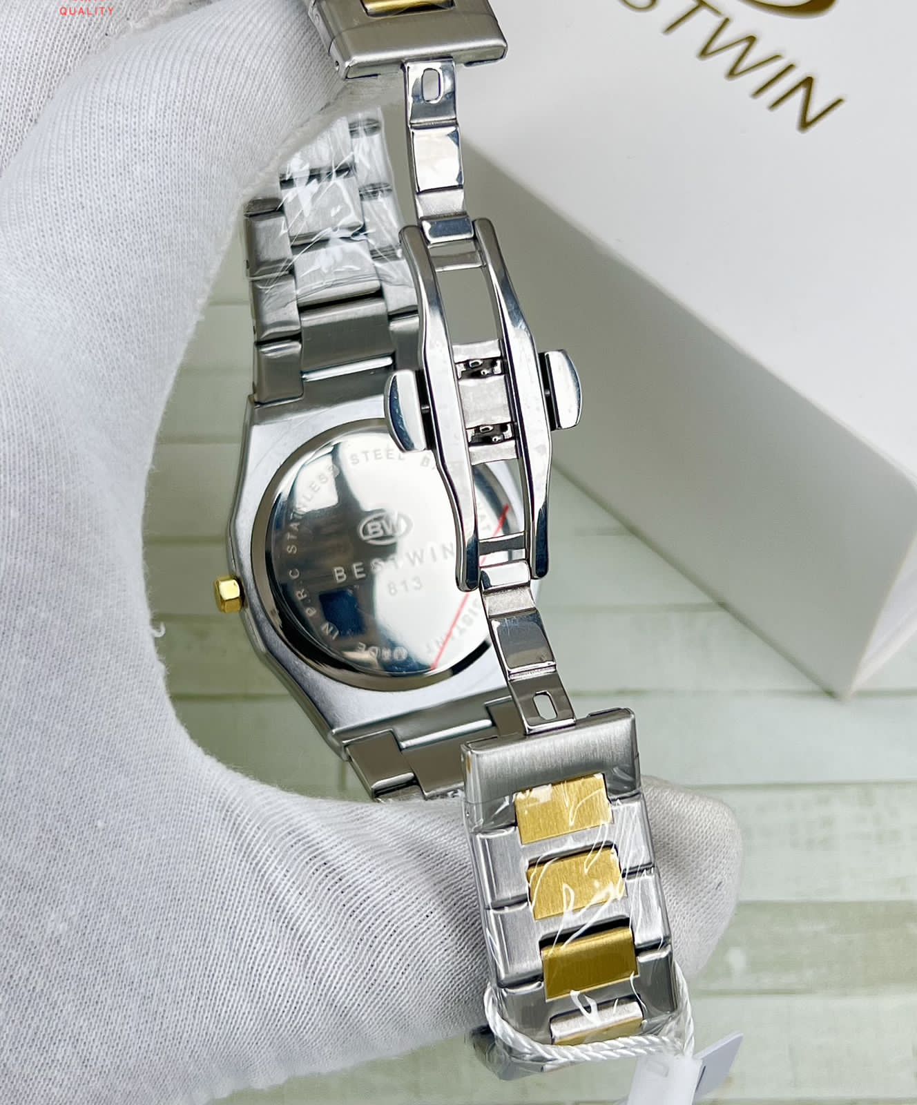 BESTWIN Luxury Two-Tone Stainless Steel Wristwatch with Date Display